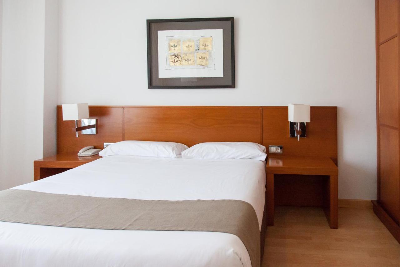 Hotel Miera Lierganes Bagian luar foto