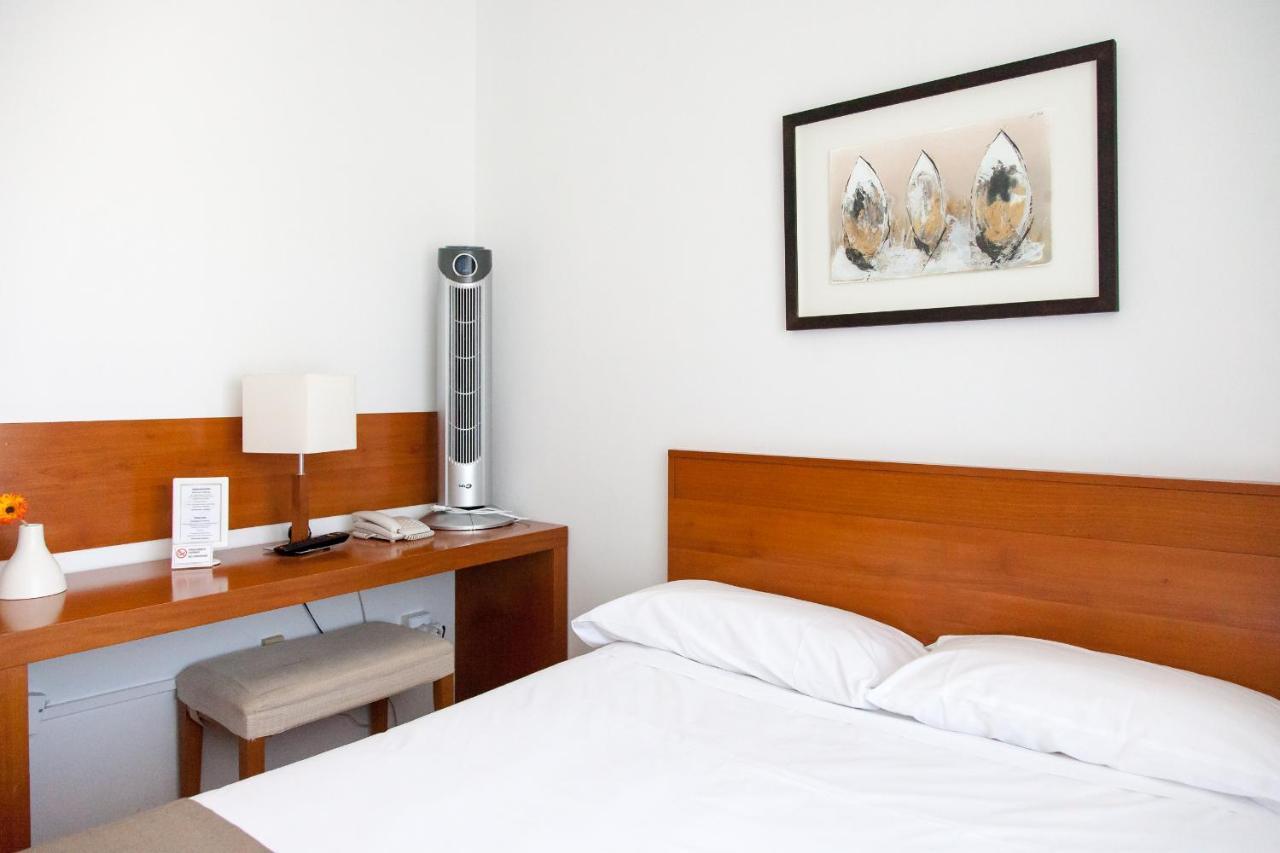 Hotel Miera Lierganes Bagian luar foto