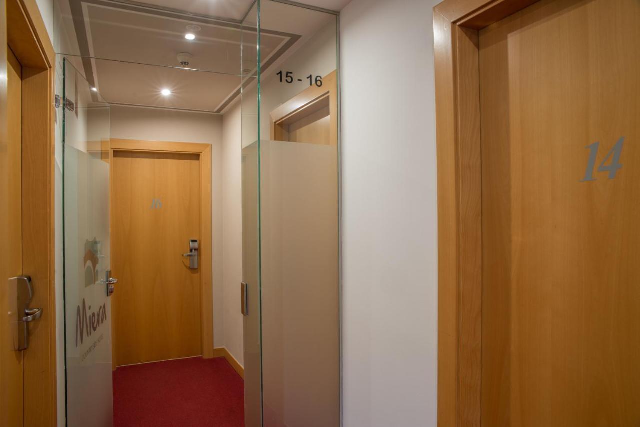 Hotel Miera Lierganes Bagian luar foto