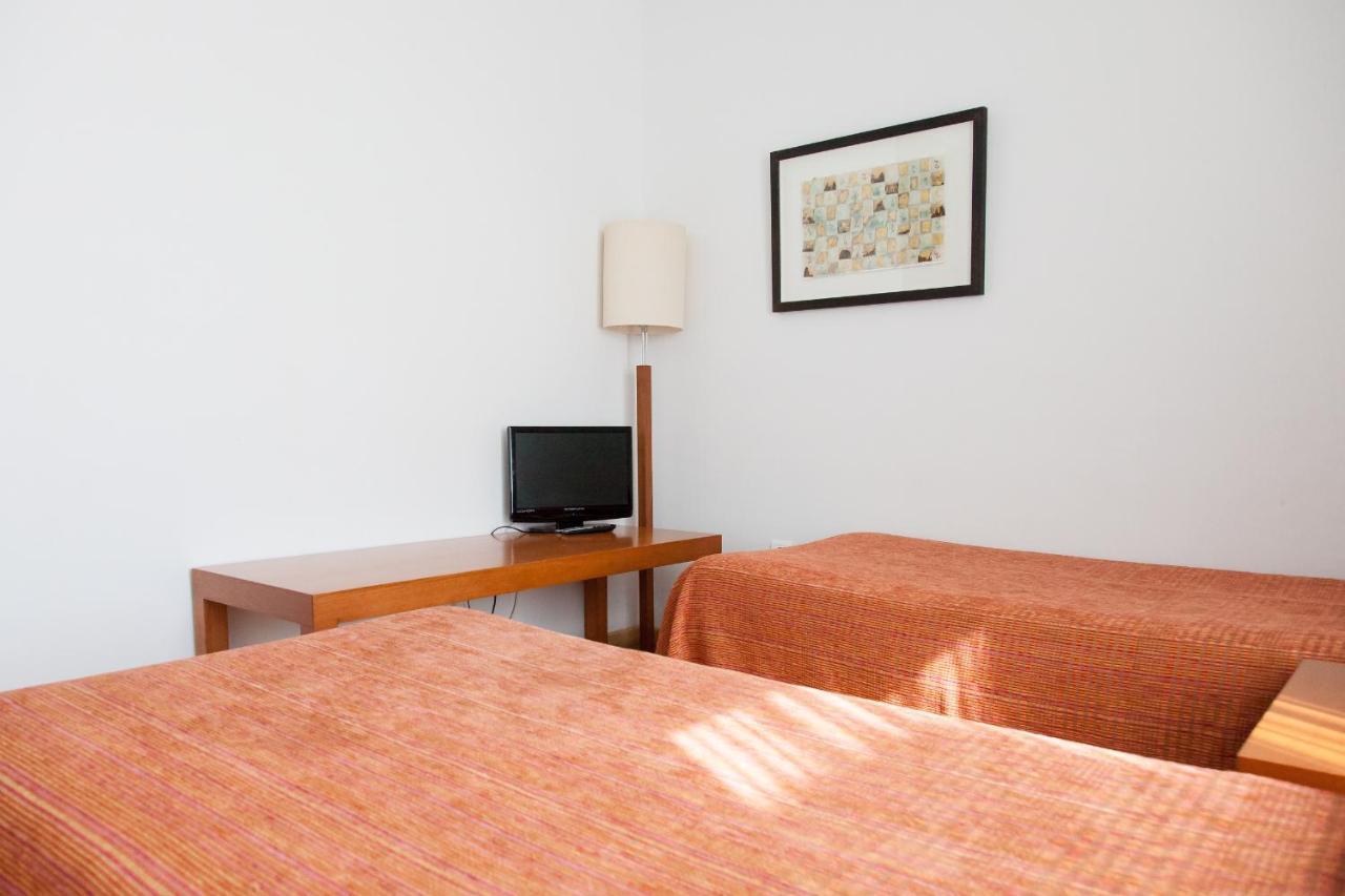 Hotel Miera Lierganes Bagian luar foto